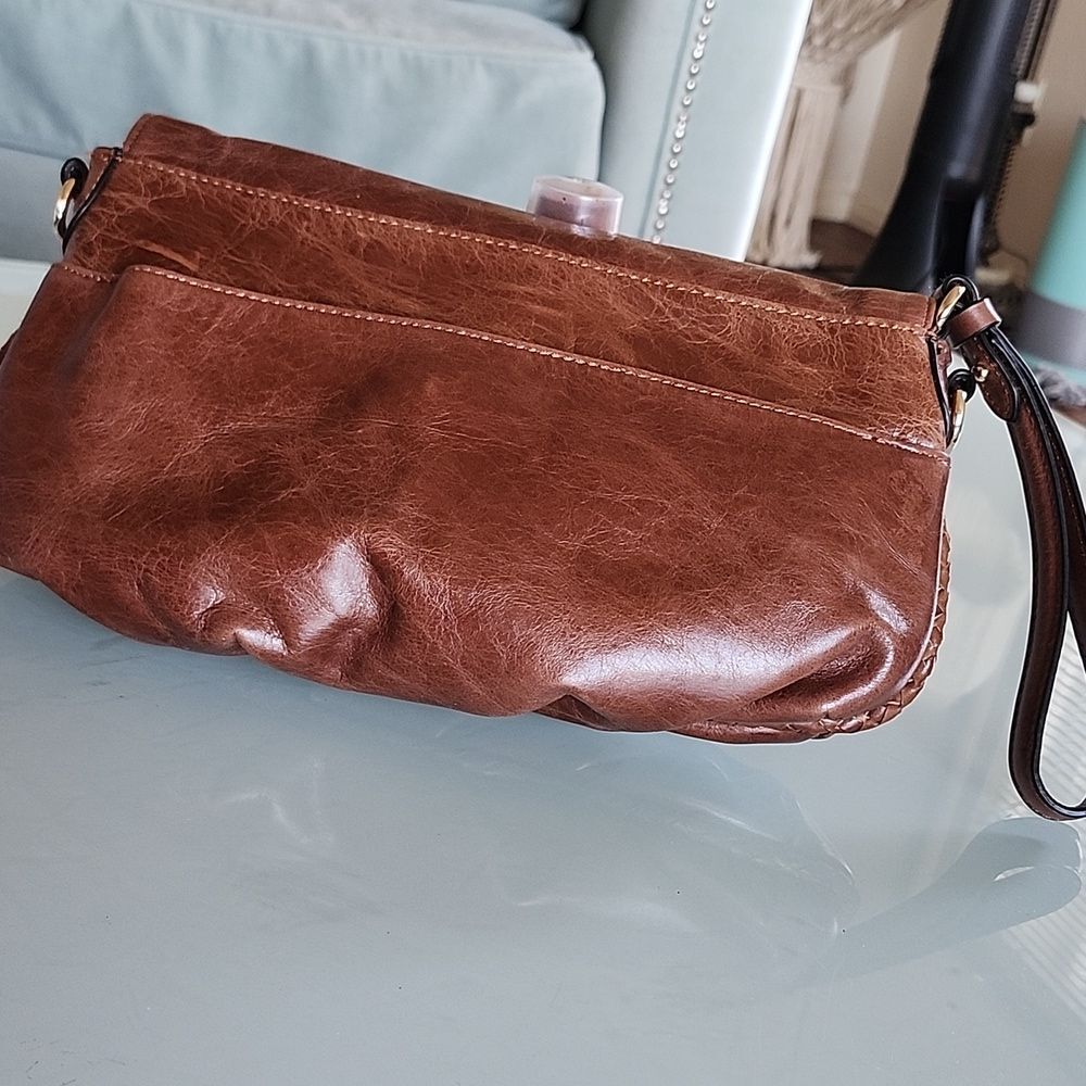 Tommy Bahama Colero Distressed Boho Chic Leather Clutch Wristlet Bag - Picture 3 of 13